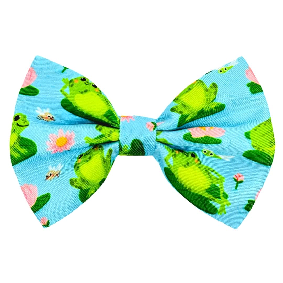 Cute Frog Dog Bow Tie Wearable Accessory